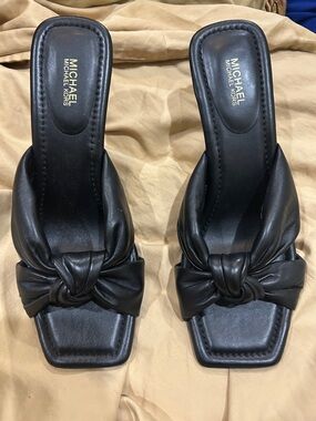 Michael Kors Black Knotted Leather Slide Mules.  Wore 1 time .  Was too big.